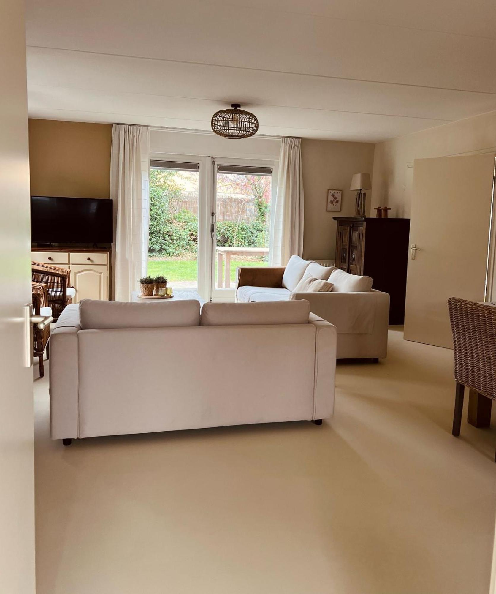 Vakantiewoning In Villapark De Oesterbaai 113 Wemeldinge Exteriör bild